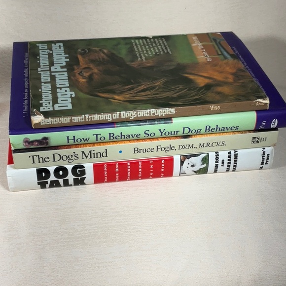 Bundle of 4 Dog Books - Picture 10 of 14